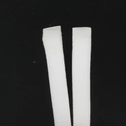 JOINT ISOLANT ADHESIF MOUSSE POLYESTER 4M BLANC
