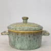 MINI COCOTTE VERT PORCELAINE EMAIL REACTIF D.10CM