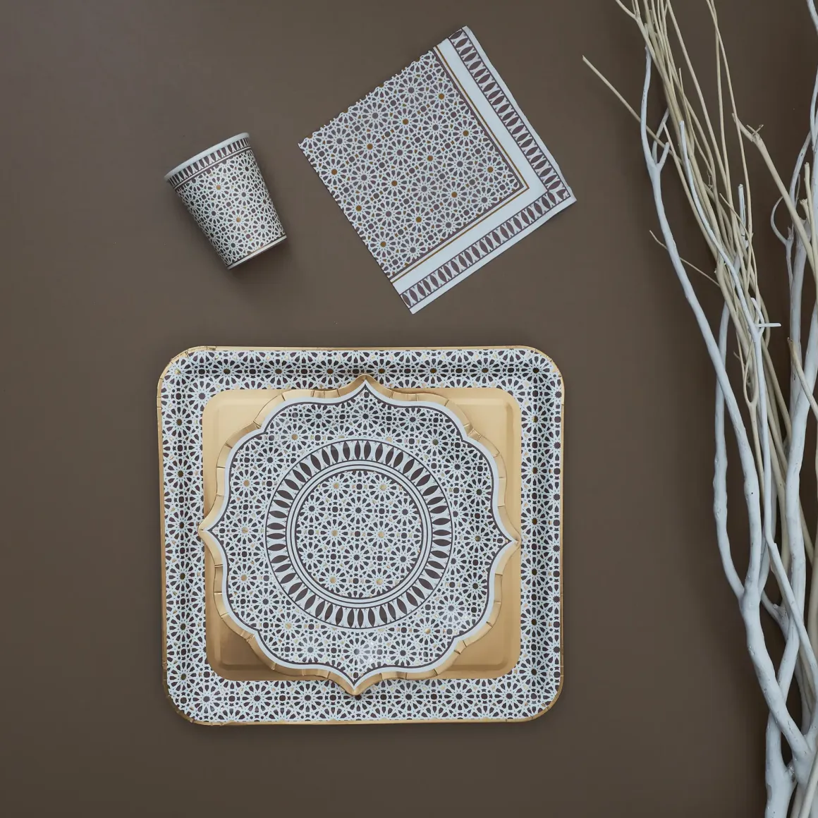 PLATEAU JETABLE MIRAGE 31X33CM