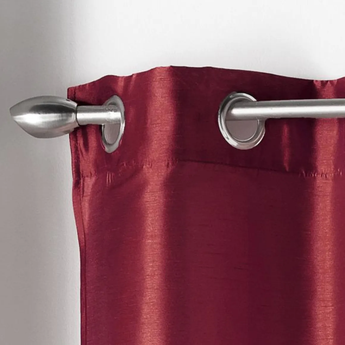 RIDEAU A OEILLETS 140X240CM SHANTUNG UNI SHANA BORDEAUX