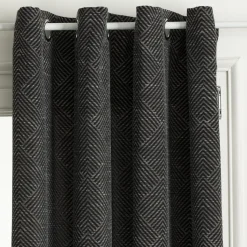 RIDEAU GEOM A MOTIFS JACQUARD OEILLETS NOIR 140X260CM