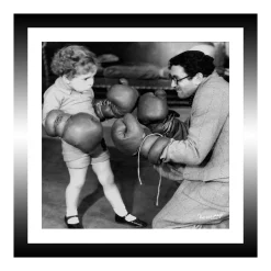 TABLEAU 25X25CM BAGUETTE NOIRE BOXE ENFANT